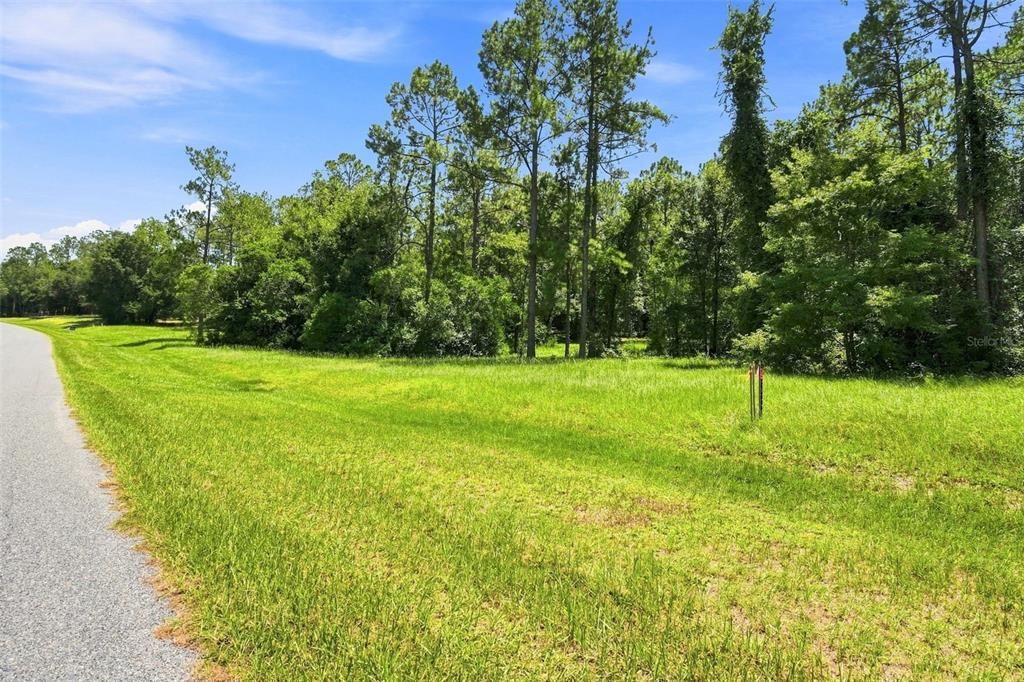 For Sale: $593,000 (5.28 acres)