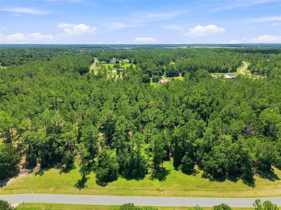 For Sale: $593,000 (5.28 acres)