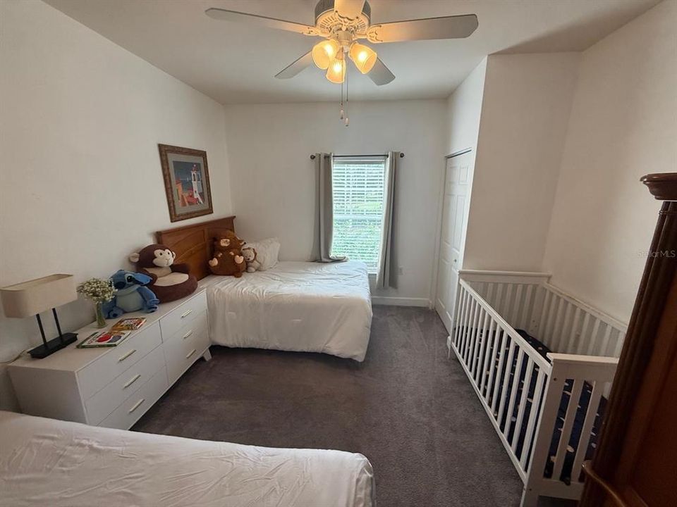 For Sale: $274,900 (3 beds, 2 baths, 1300 Square Feet)