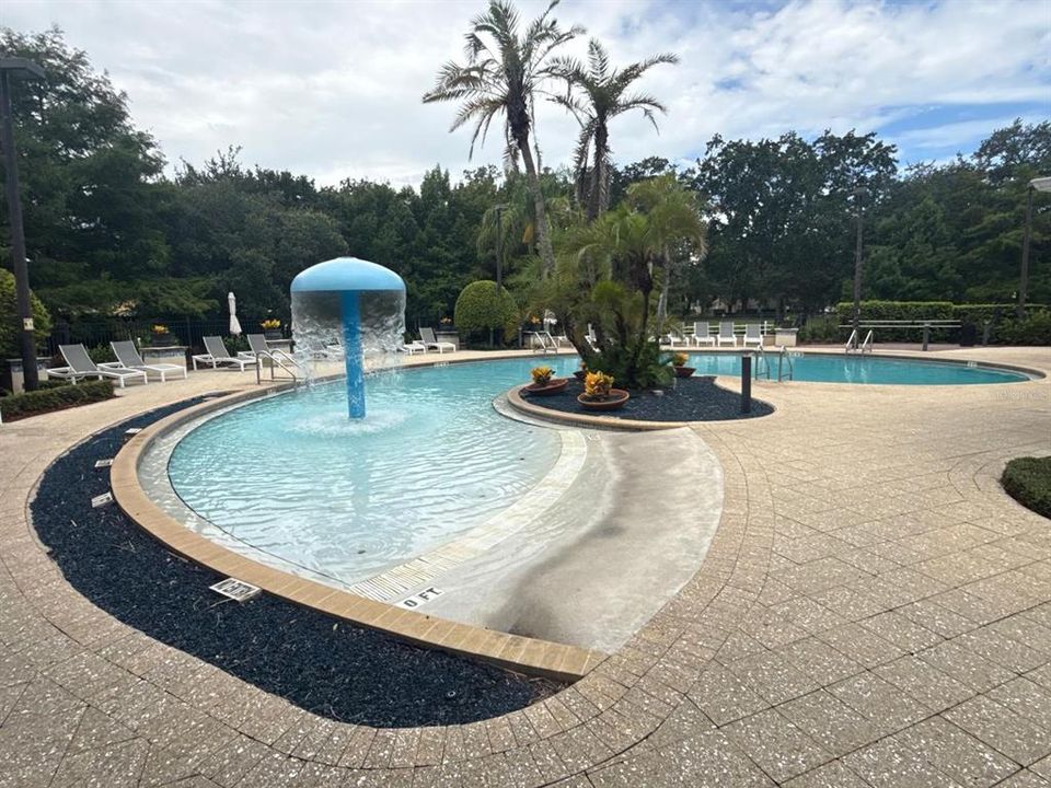For Sale: $274,900 (3 beds, 2 baths, 1300 Square Feet)