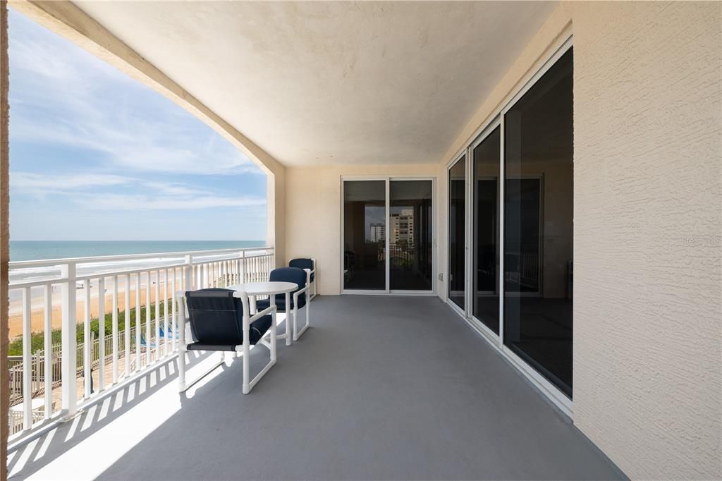 For Sale: $895,000 (3 beds, 3 baths, 2515 Square Feet)
