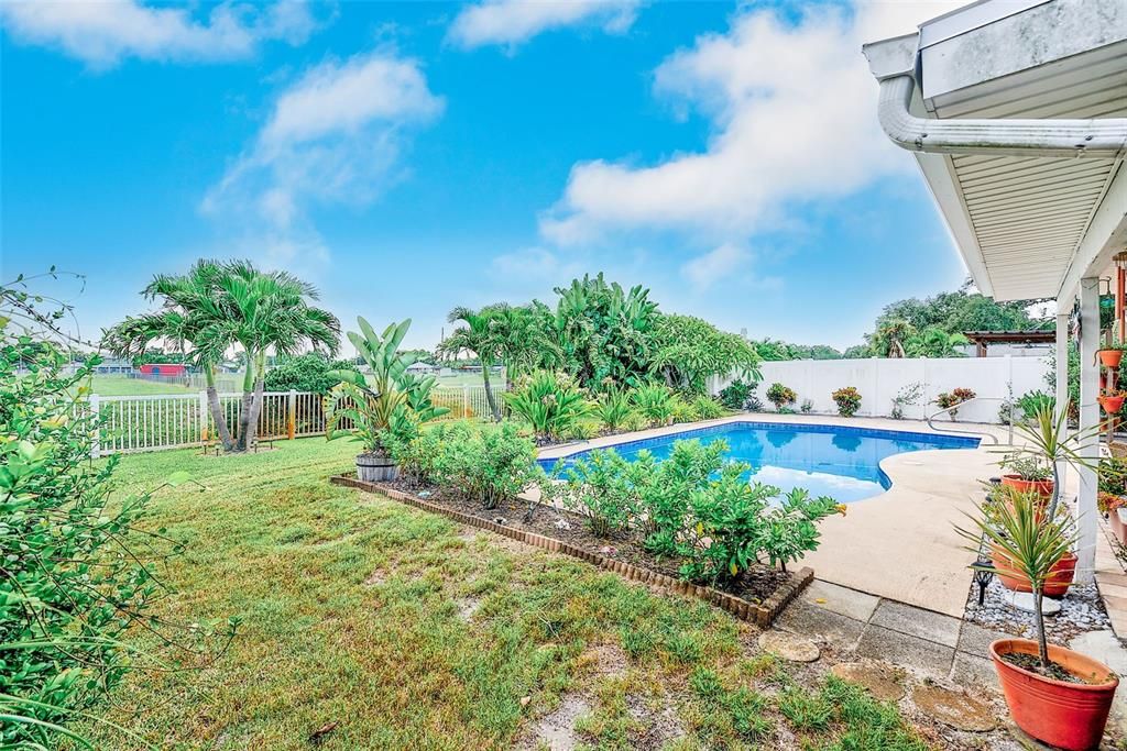 En Venta: $579,000 (3 camas, 2 baños, 1690 Pies cuadrados)