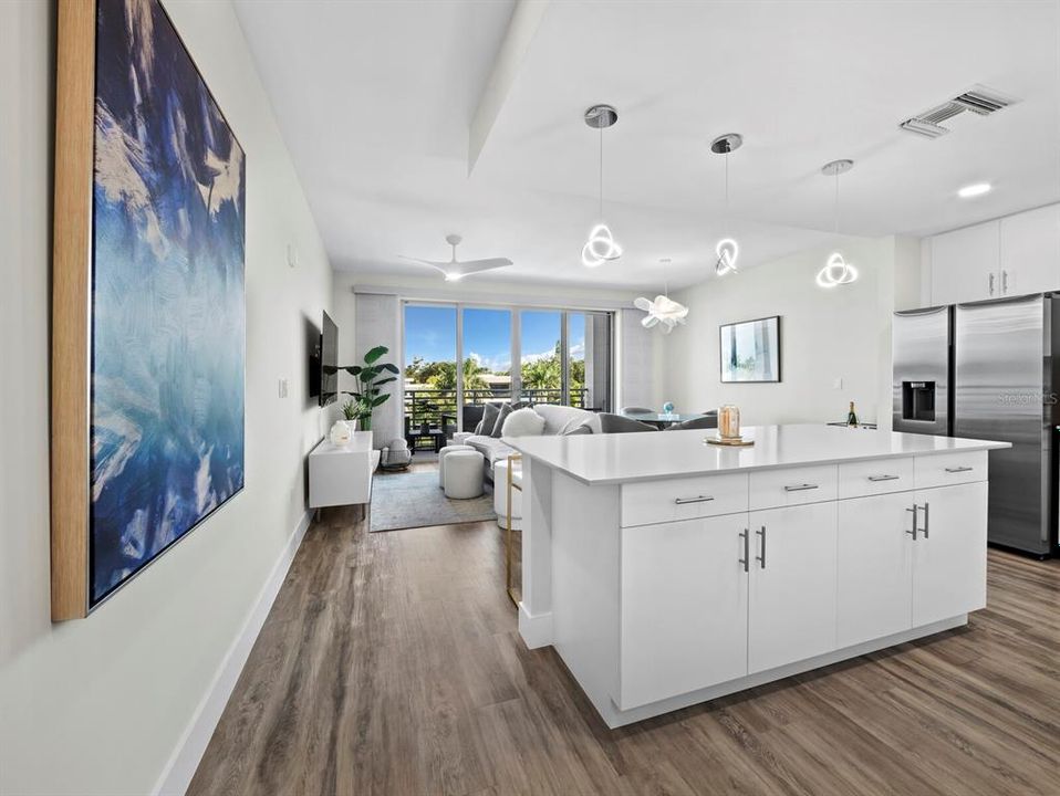 For Sale: $765,000 (1 beds, 2 baths, 1332 Square Feet)