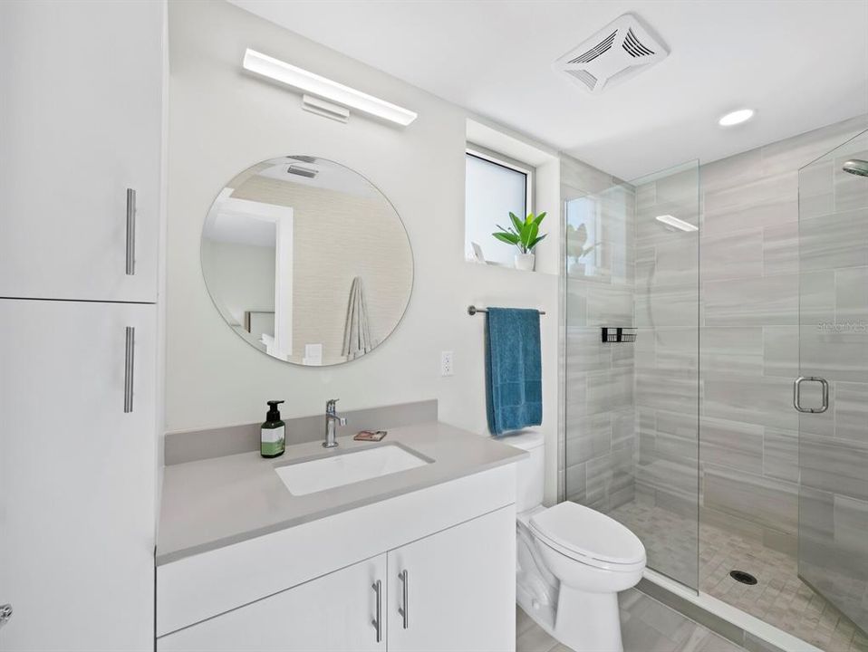 For Sale: $765,000 (1 beds, 2 baths, 1332 Square Feet)