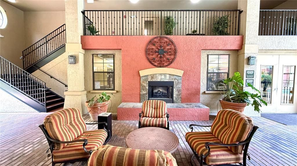 For Rent: $2,200 (2 beds, 2 baths, 1085 Square Feet)