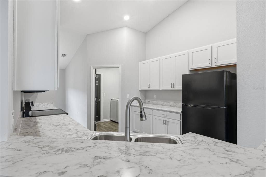 En Venta: $347,000 (4 camas, 2 baños, 1859 Pies cuadrados)