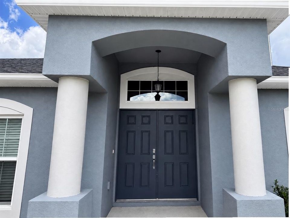 En Venta: $347,000 (4 camas, 2 baños, 1859 Pies cuadrados)
