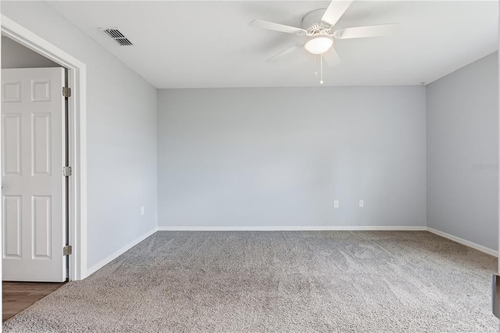 En Venta: $347,000 (4 camas, 2 baños, 1859 Pies cuadrados)