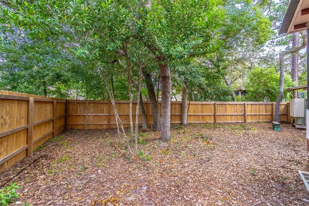 For Sale: $250,000 (2 beds, 2 baths, 1470 Square Feet)