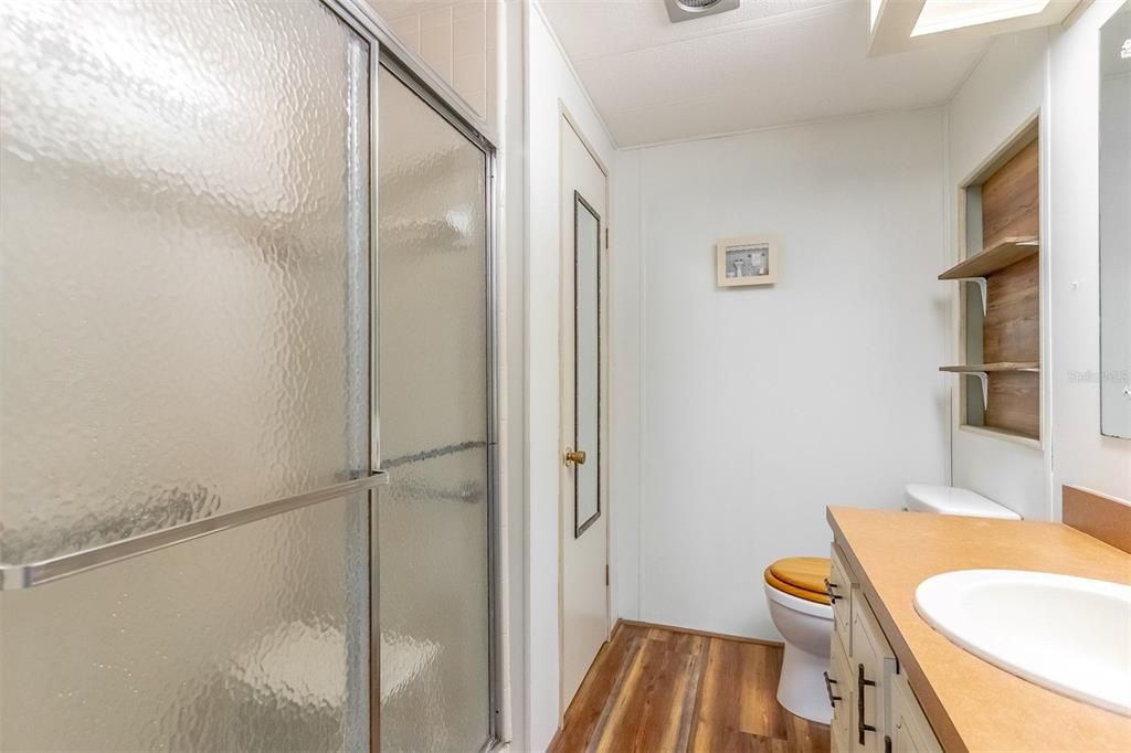 For Sale: $250,000 (2 beds, 2 baths, 1470 Square Feet)