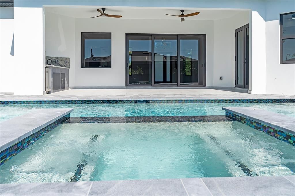 For Sale: $660,000 (3 beds, 2 baths, 2087 Square Feet)
