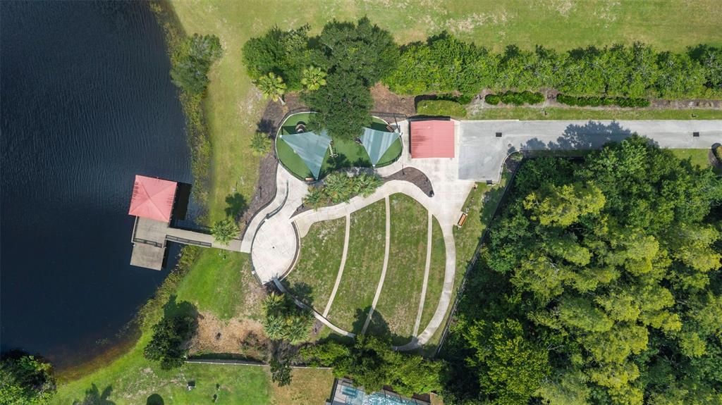 En Venta: $499,900 (4 camas, 3 baños, 2628 Pies cuadrados)