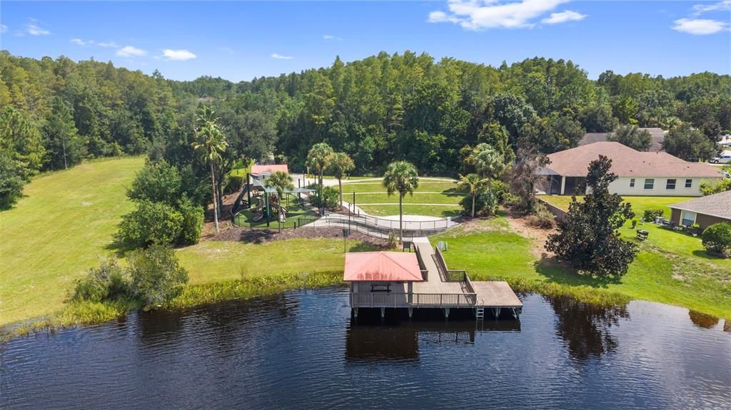 En Venta: $499,900 (4 camas, 3 baños, 2628 Pies cuadrados)