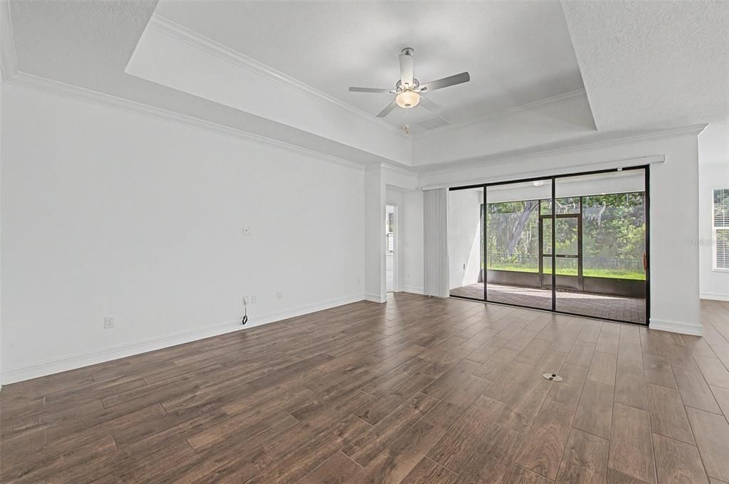 En Venta: $560,000 (5 camas, 4 baños, 3282 Pies cuadrados)