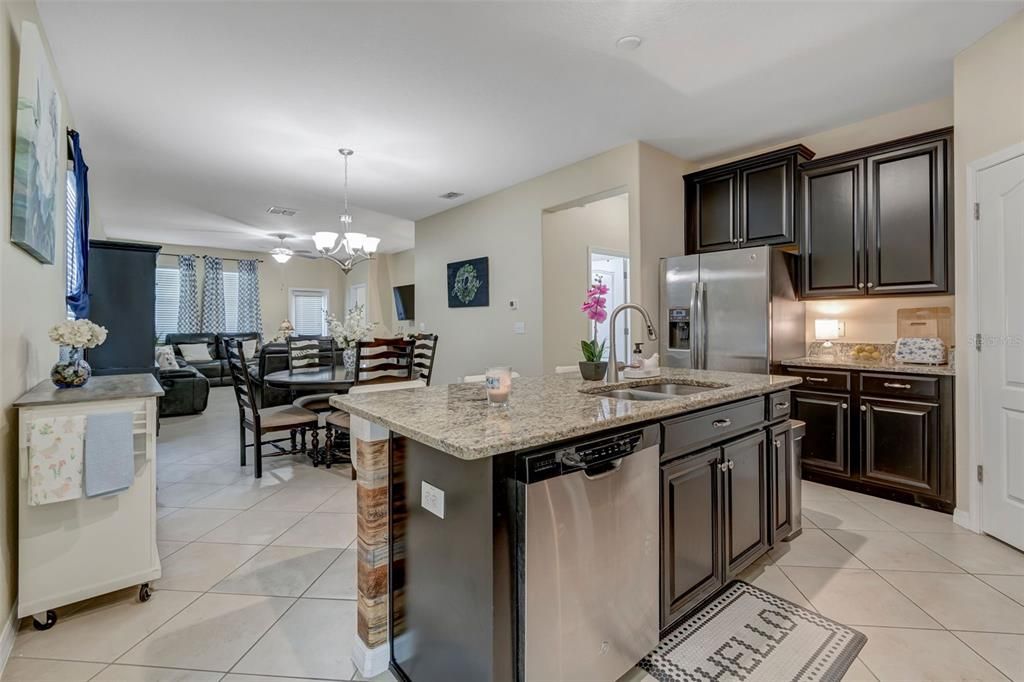En Venta: $239,500 (3 camas, 2 baños, 1500 Pies cuadrados)