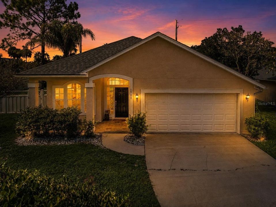 En Venta: $449,990 (3 camas, 2 baños, 1738 Pies cuadrados)