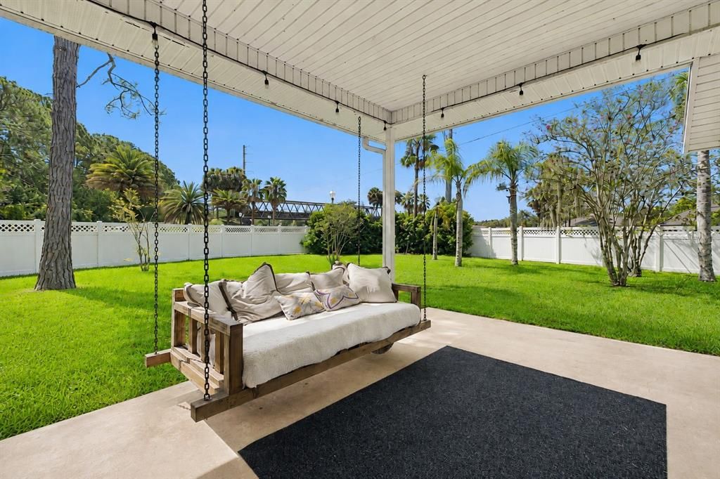 En Venta: $449,990 (3 camas, 2 baños, 1738 Pies cuadrados)