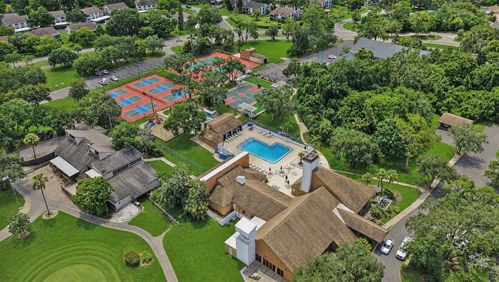 На продажу: $180,000 (2 спален, 2 ванн, 1179 Квадратных фут)