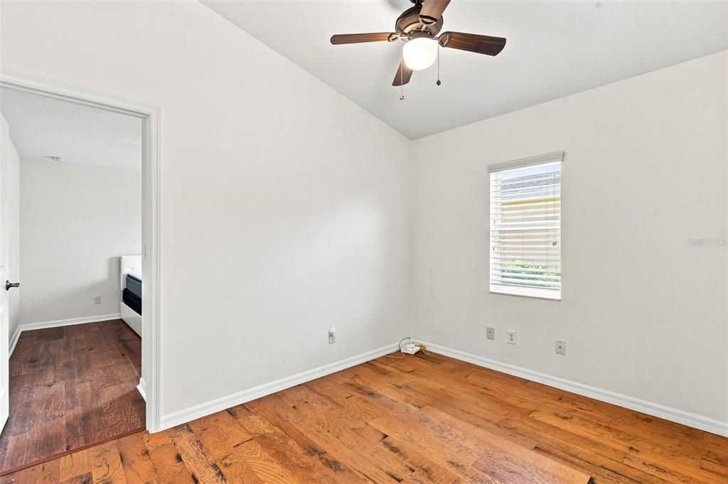 For Sale: $549,000 (3 beds, 2 baths, 1905 Square Feet)