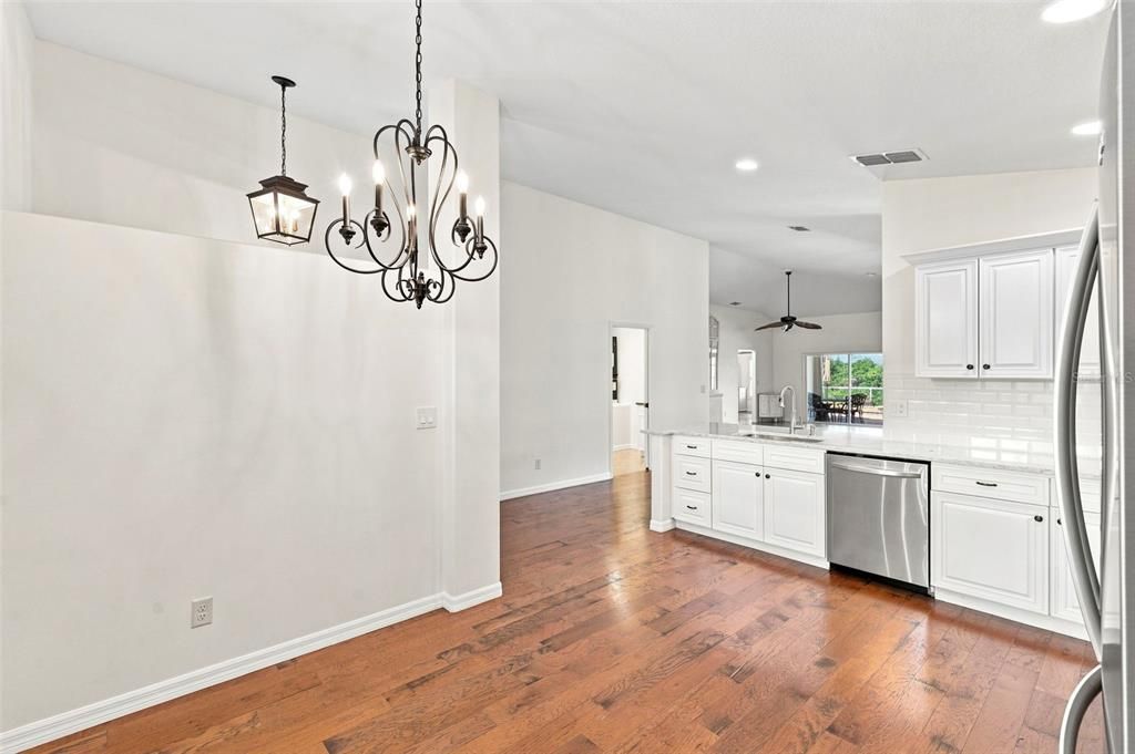 For Sale: $549,000 (3 beds, 2 baths, 1905 Square Feet)