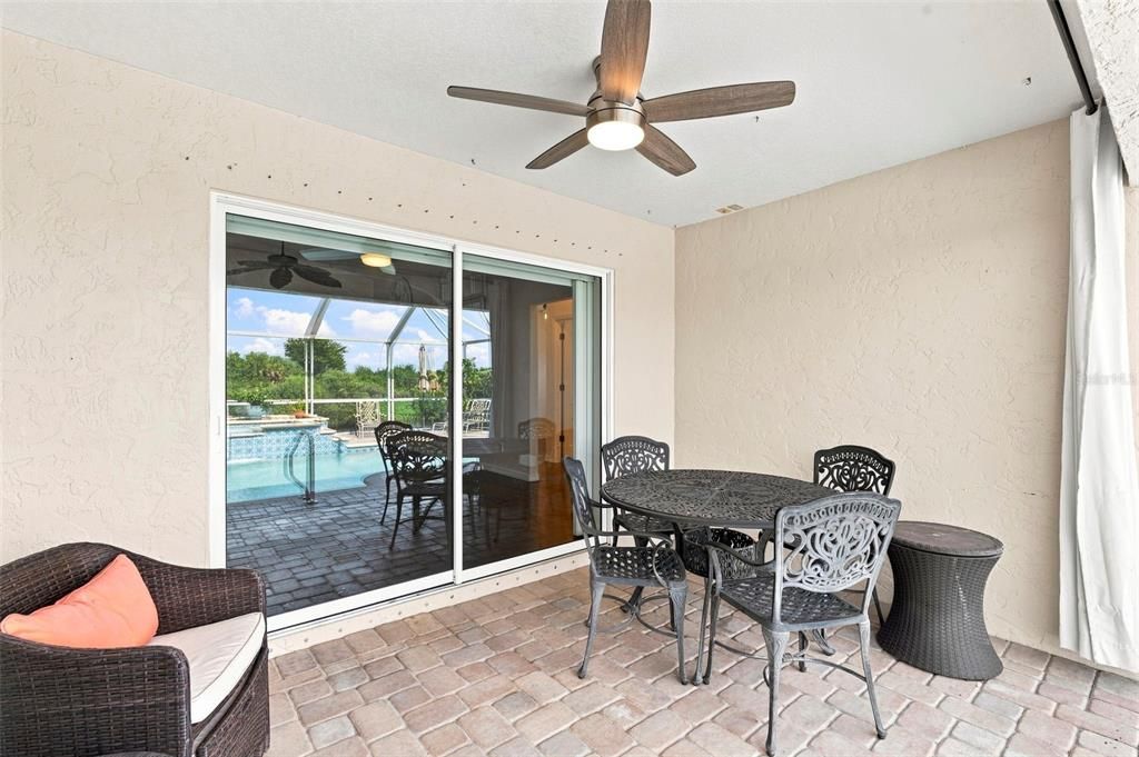 For Sale: $549,000 (3 beds, 2 baths, 1905 Square Feet)