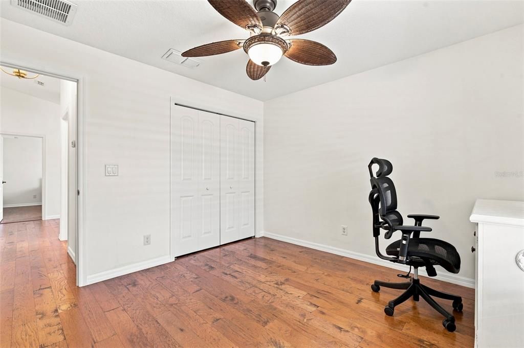 For Sale: $549,000 (3 beds, 2 baths, 1905 Square Feet)