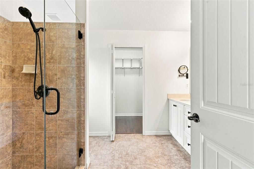For Sale: $549,000 (3 beds, 2 baths, 1905 Square Feet)