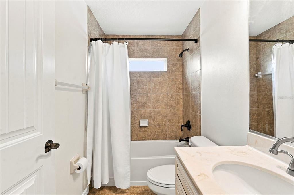 For Sale: $549,000 (3 beds, 2 baths, 1905 Square Feet)
