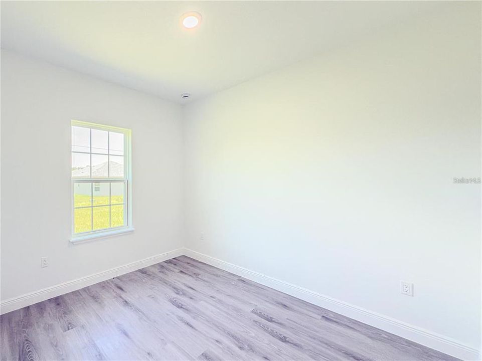 For Sale: $295,000 (4 beds, 2 baths, 1774 Square Feet)