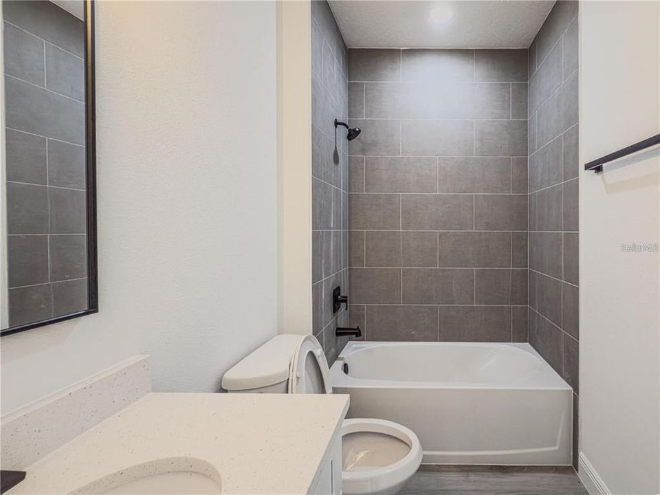 For Sale: $295,000 (4 beds, 2 baths, 1774 Square Feet)