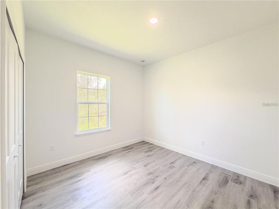 For Sale: $295,000 (4 beds, 2 baths, 1774 Square Feet)