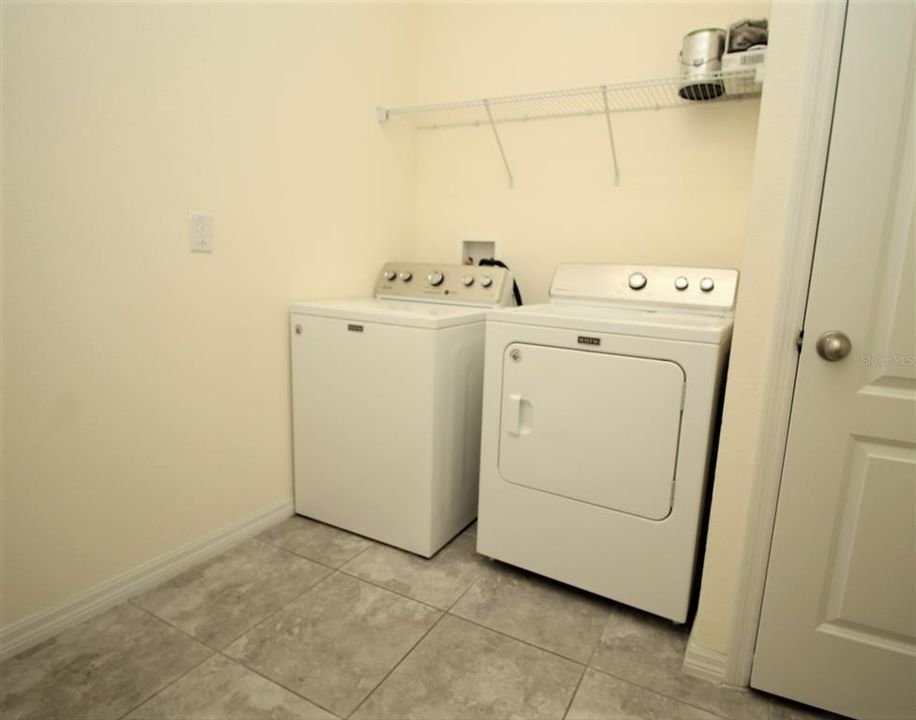 For Rent: $2,995 (5 beds, 3 baths, 2222 Square Feet)