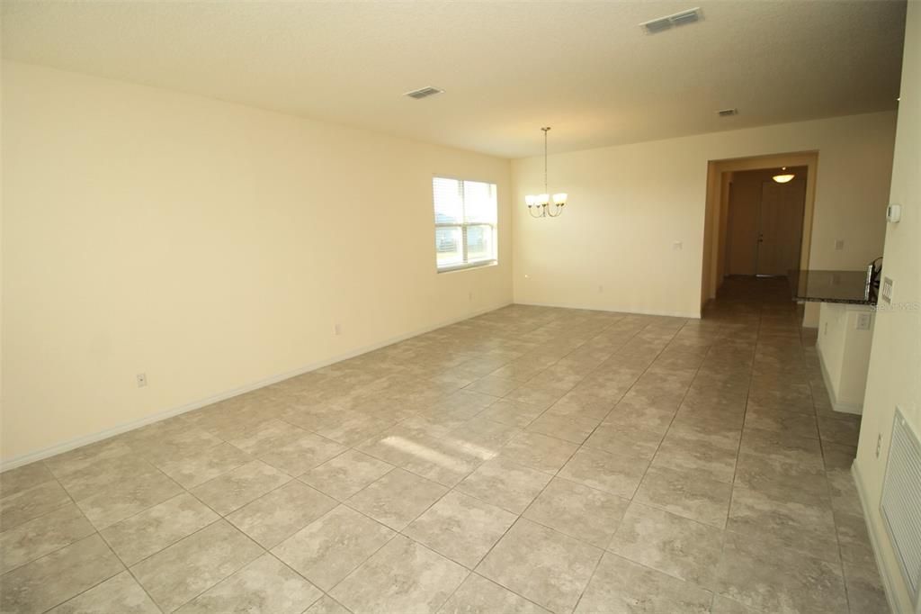 For Rent: $2,995 (5 beds, 3 baths, 2222 Square Feet)