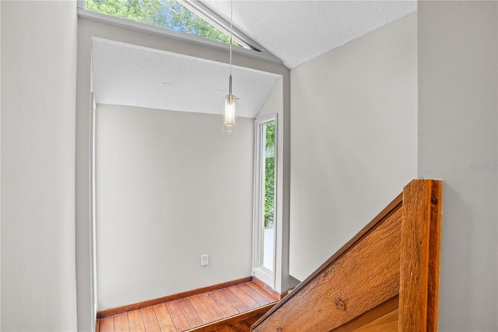 For Sale: $430,000 (3 beds, 2 baths, 1872 Square Feet)