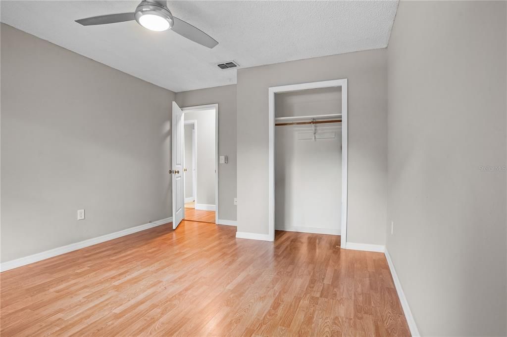 For Sale: $430,000 (3 beds, 2 baths, 1872 Square Feet)