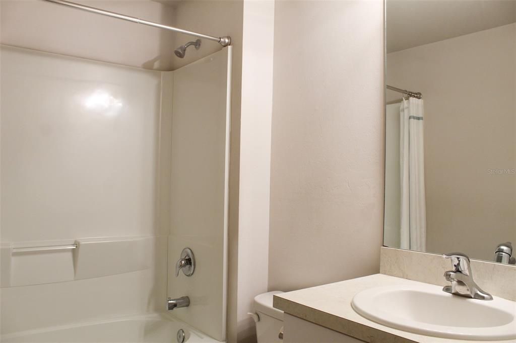 For Sale: $323,000 (4 beds, 2 baths, 1485 Square Feet)