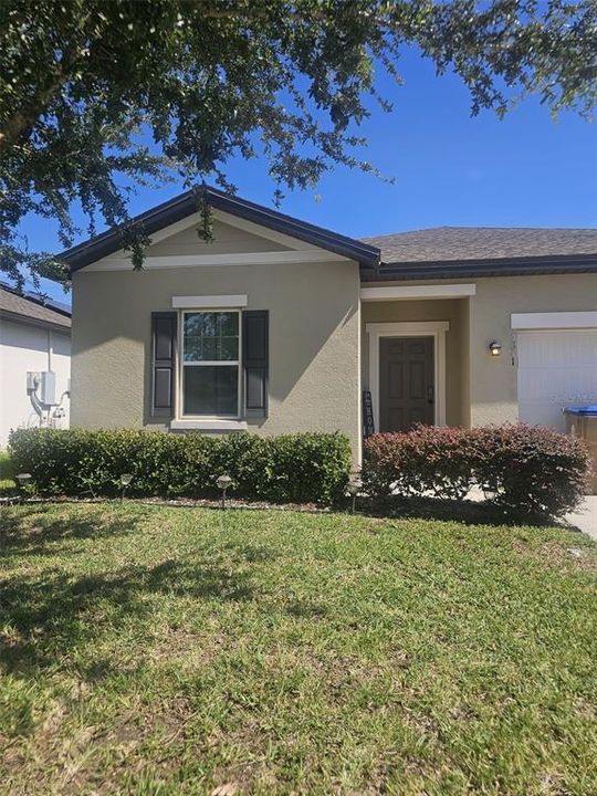 For Sale: $375,500 (3 beds, 2 baths, 1675 Square Feet)
