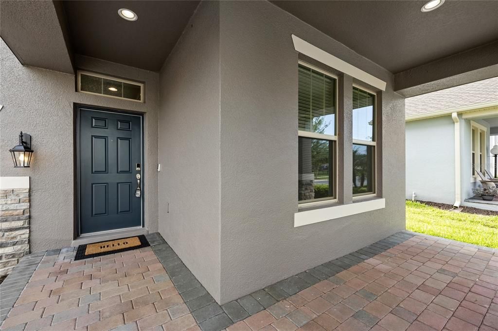 For Rent: $3,950 (5 beds, 4 baths, 2840 Square Feet)