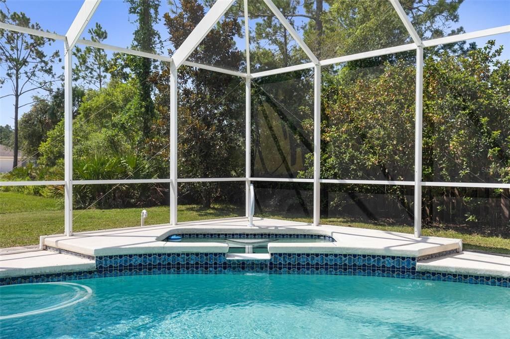 En Venta: $419,000 (4 camas, 3 baños, 2572 Pies cuadrados)