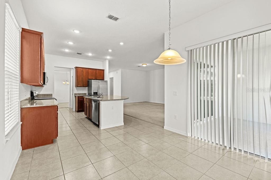 En Venta: $760,000 (5 camas, 3 baños, 3705 Pies cuadrados)