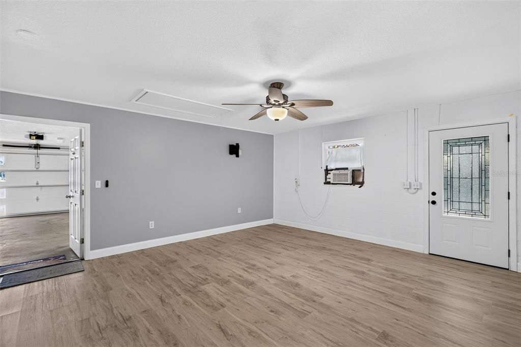 For Sale: $615,000 (3 beds, 2 baths, 2812 Square Feet)
