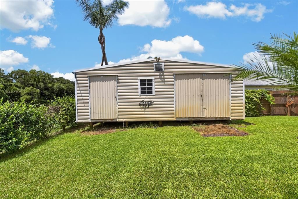 For Sale: $615,000 (3 beds, 2 baths, 2812 Square Feet)