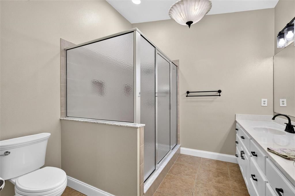 For Sale: $615,000 (3 beds, 2 baths, 2812 Square Feet)