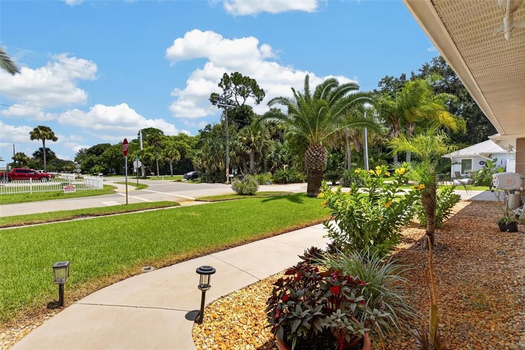 For Sale: $615,000 (3 beds, 2 baths, 2812 Square Feet)
