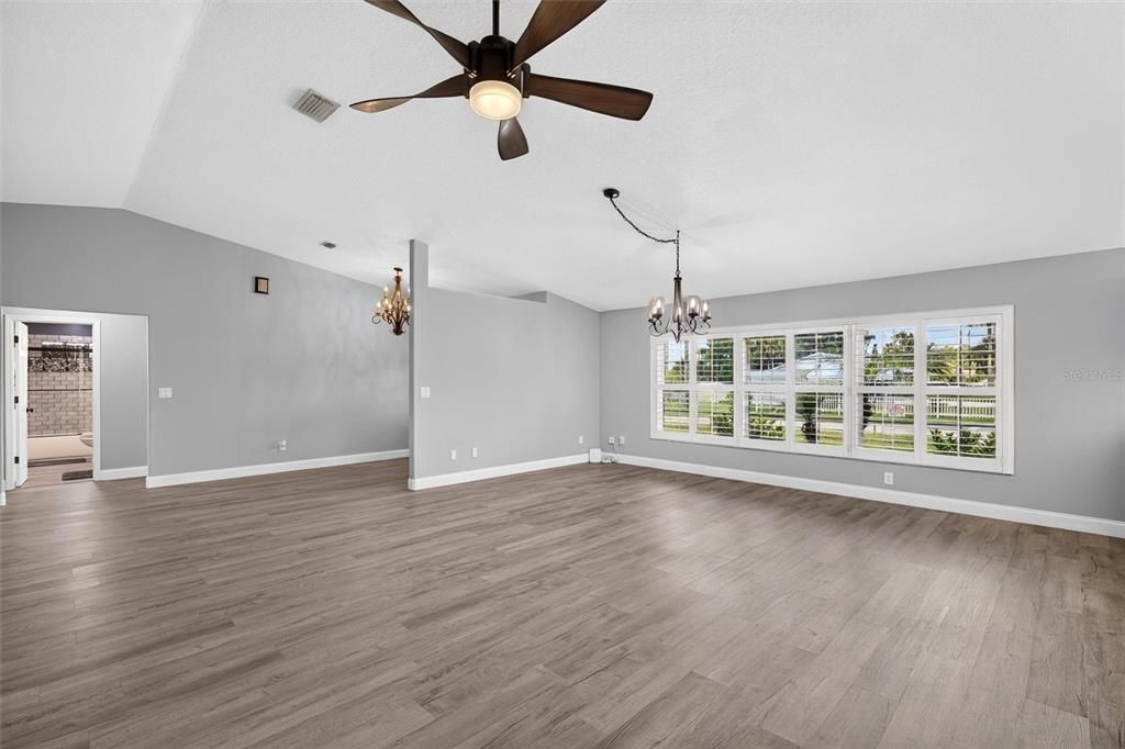 For Sale: $615,000 (3 beds, 2 baths, 2812 Square Feet)