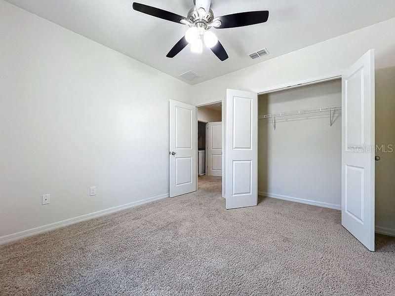 For Sale: $329,000 (3 beds, 2 baths, 1716 Square Feet)