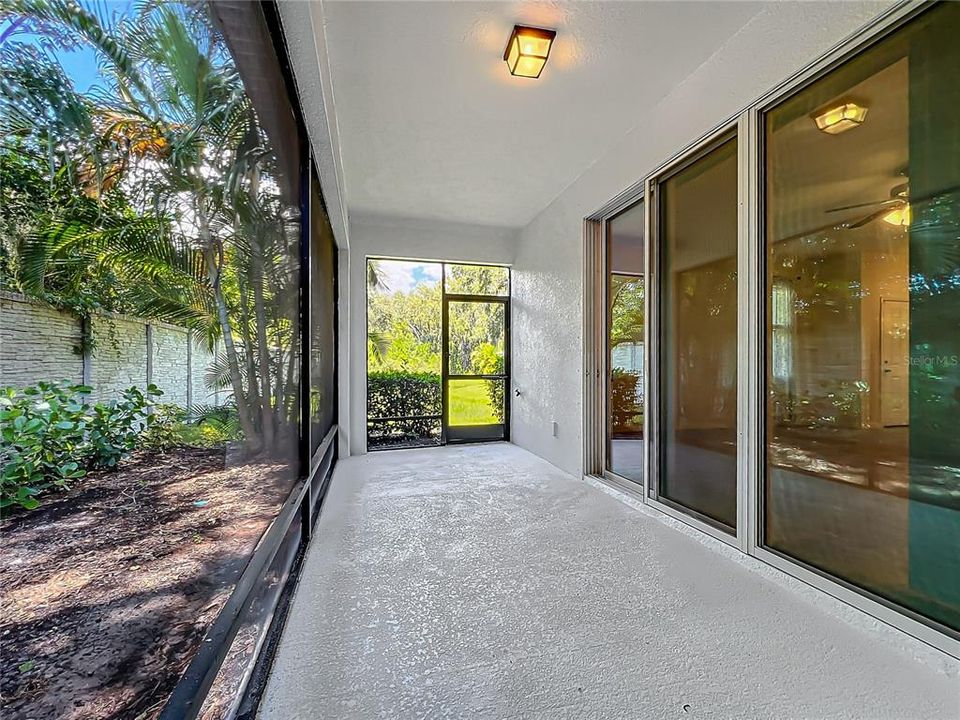 For Sale: $329,000 (3 beds, 2 baths, 1716 Square Feet)