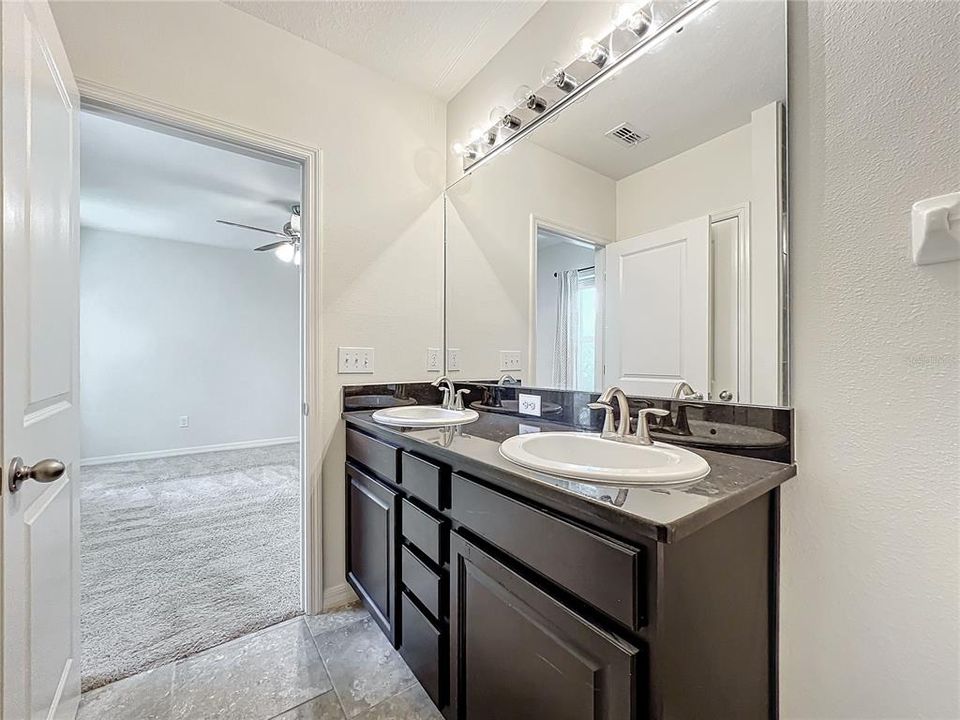 For Sale: $329,000 (3 beds, 2 baths, 1716 Square Feet)
