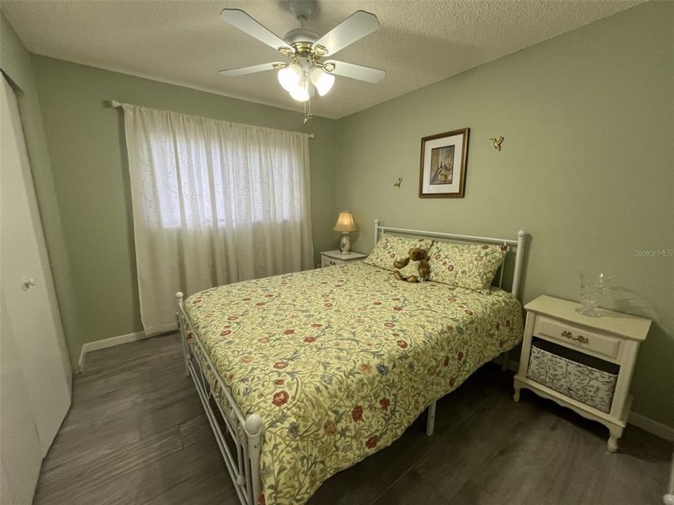 For Sale: $225,000 (2 beds, 2 baths, 960 Square Feet)