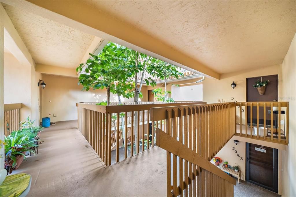 For Sale: $350,000 (3 beds, 2 baths, 1494 Square Feet)